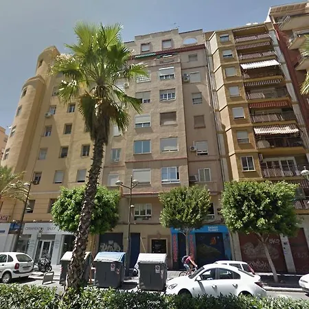 Alcam Arte Ciencia Apartment *